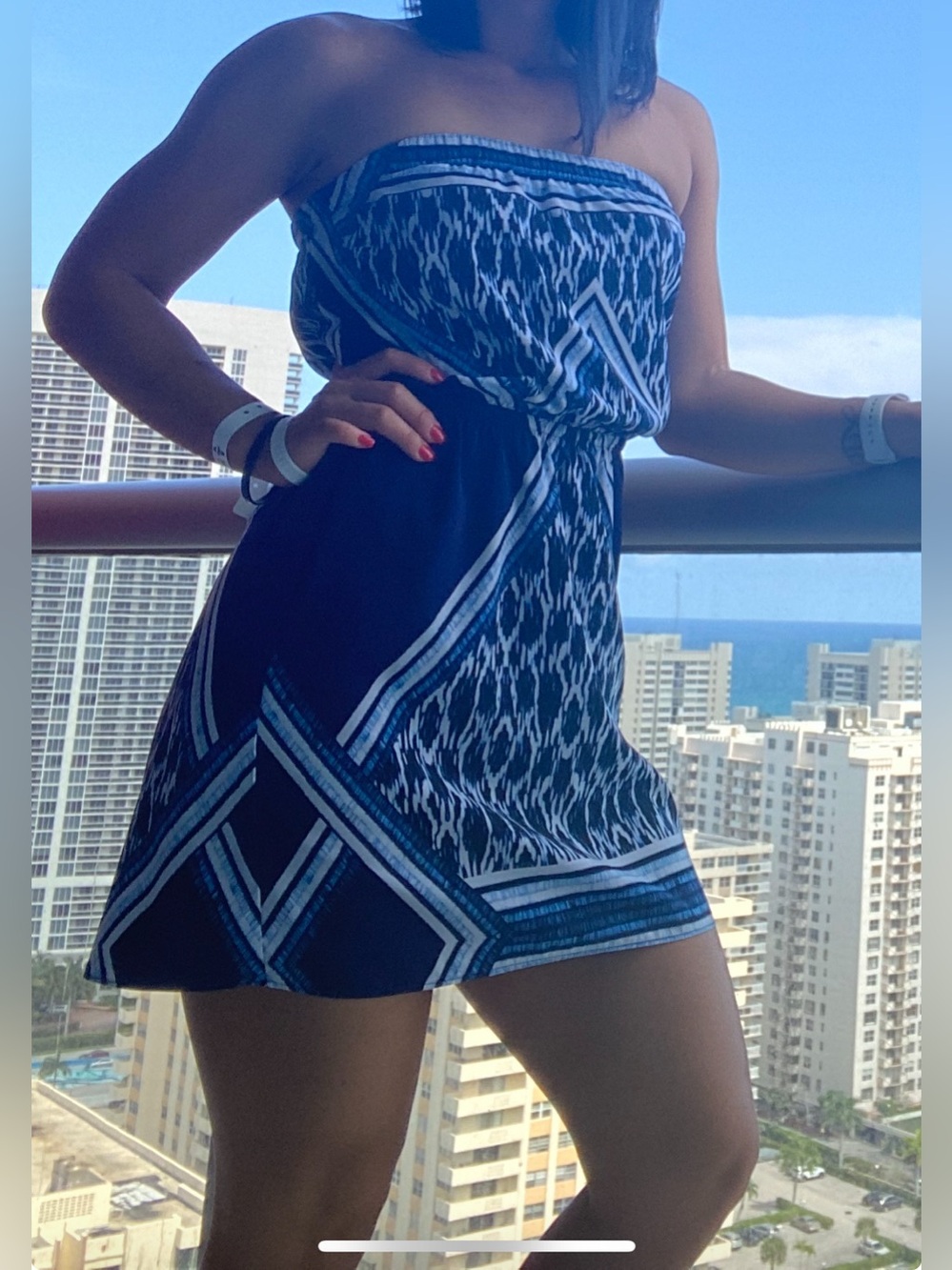 Express XS dress. Blue really fun! 🤍💙